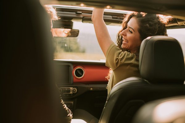 Quelles sont les meilleures routes pour un road trip à travers les Highlands en Écosse : itinéraires et conseils pratiques ?